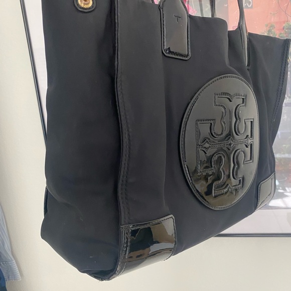 Tory Burch ELLA  PATENT SMALL TOTE BAG - Picture 5 of 9